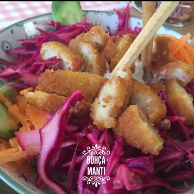 Tavuklu Salata